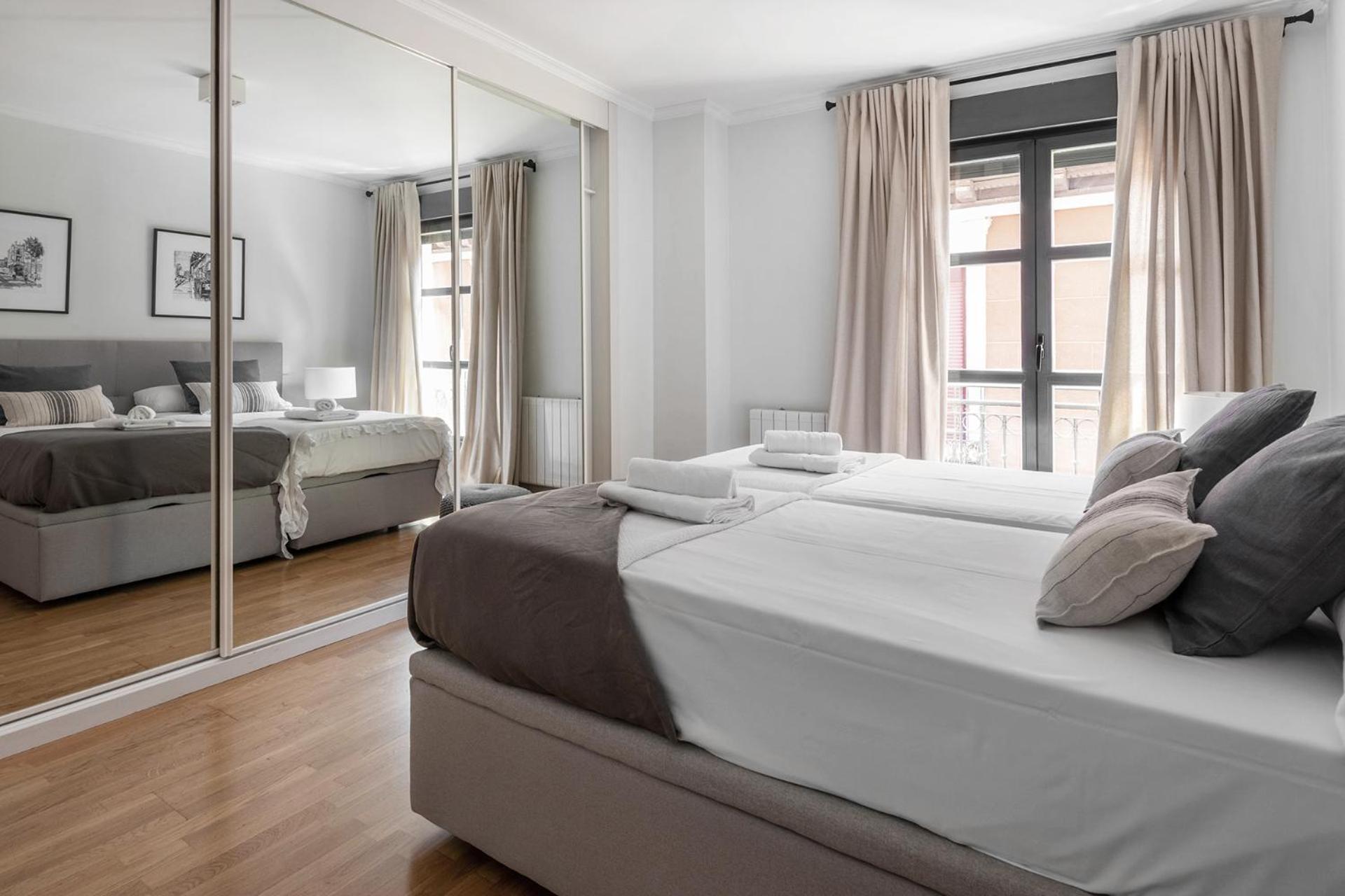 Luxury And Cozy- 2 Bedrooms 2 Bathrooms -Mintystay- Herradores Madrid Dış mekan fotoğraf